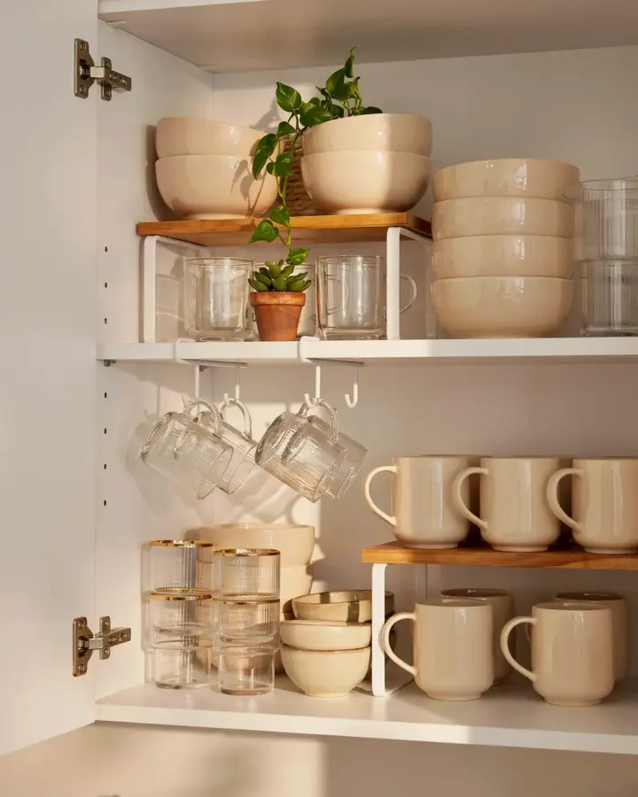 Stop Fighting Your Space: Simple Layout Guide for a Calm Minimalist Home
