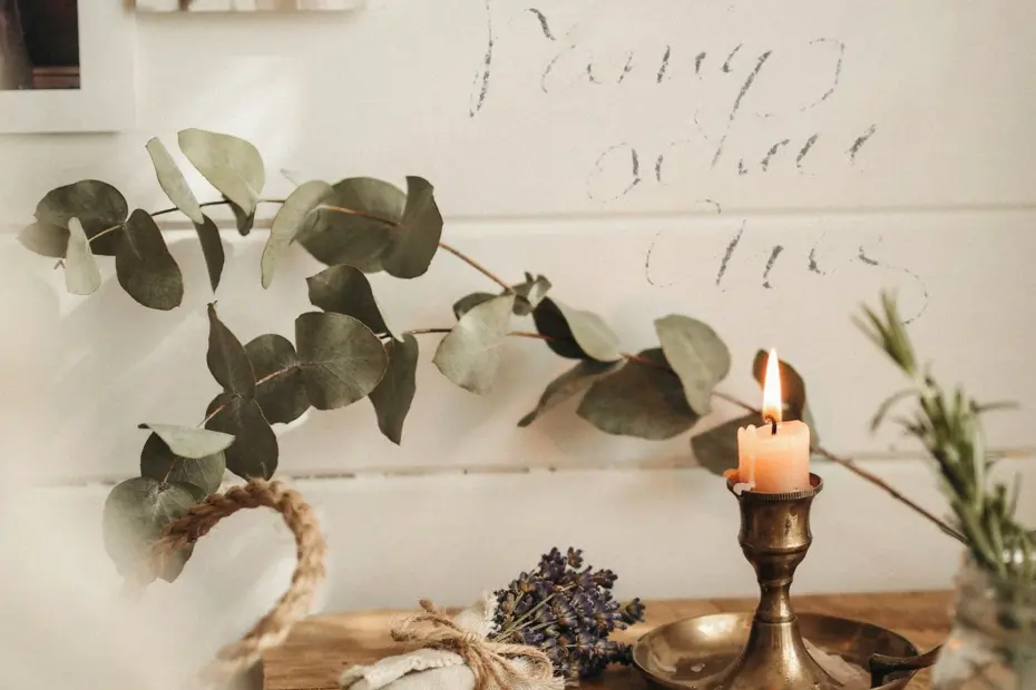 Small Bathroom Decor Ideas on a Budget | Maximize Space & Style | DIY Projects